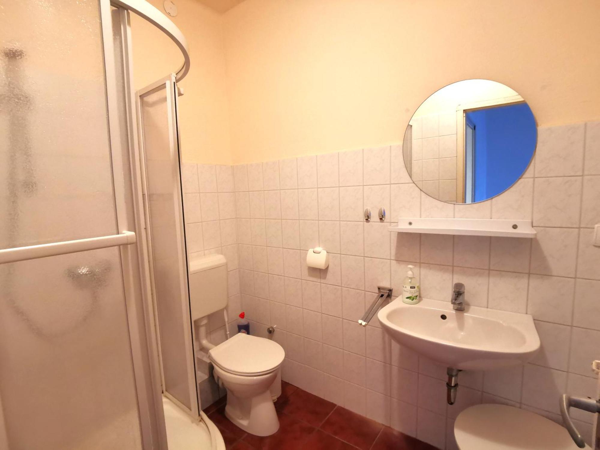 Grosses Ferienhaus Plattensee Balaton - Nyaralo Haz 6 Szobaval, 5 Fuerdoszobaval, 3000 Nm Lägenhet Szolad Exteriör bild